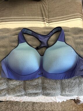 NWOT Nike Blue Ombré Racerback High-Support Sports Bra. 34DD